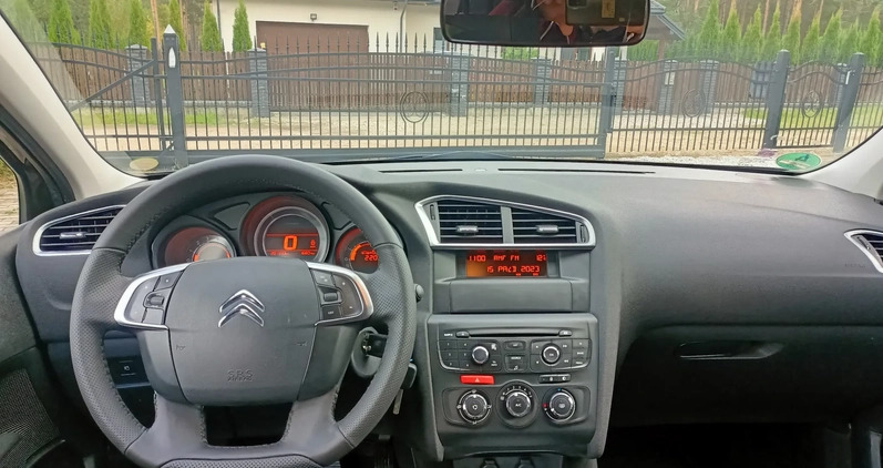 Citroen C4 cena 24900 przebieg: 199000, rok produkcji 2013 z Mońki małe 704